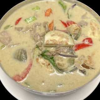 37. Green Curry with Rice